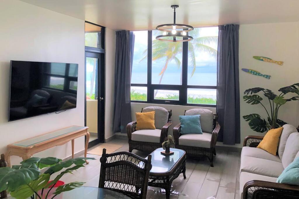 Beachfront Getaway For Two! ウマカオ エクステリア 写真
